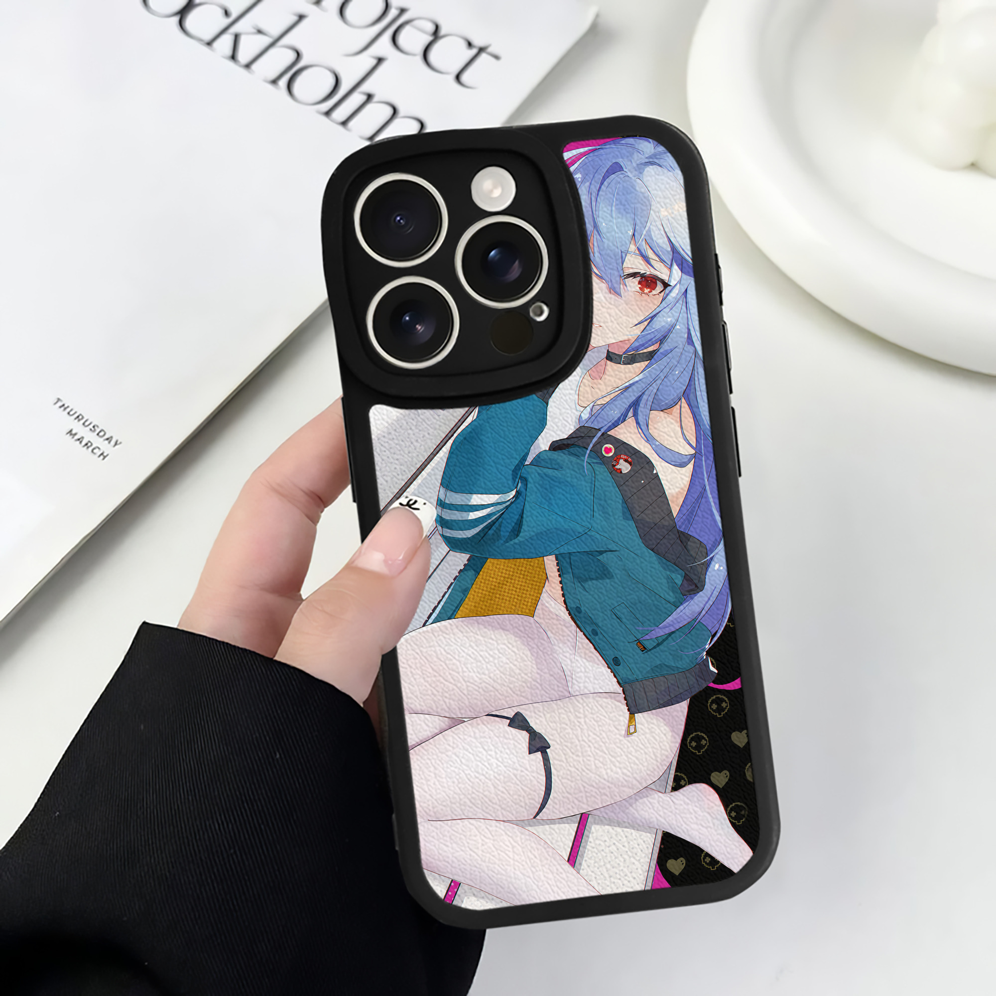 （画像用） EVA 新世紀エヴァンゲリオン 【iPhone 16シリーズ対応】シリコンスマホケース（レザー調） 材質：シリコン